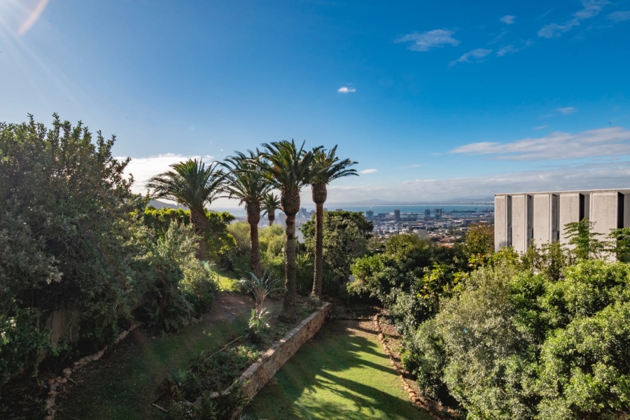 To Let 4 Bedroom Property for Rent in Oranjezicht Western Cape